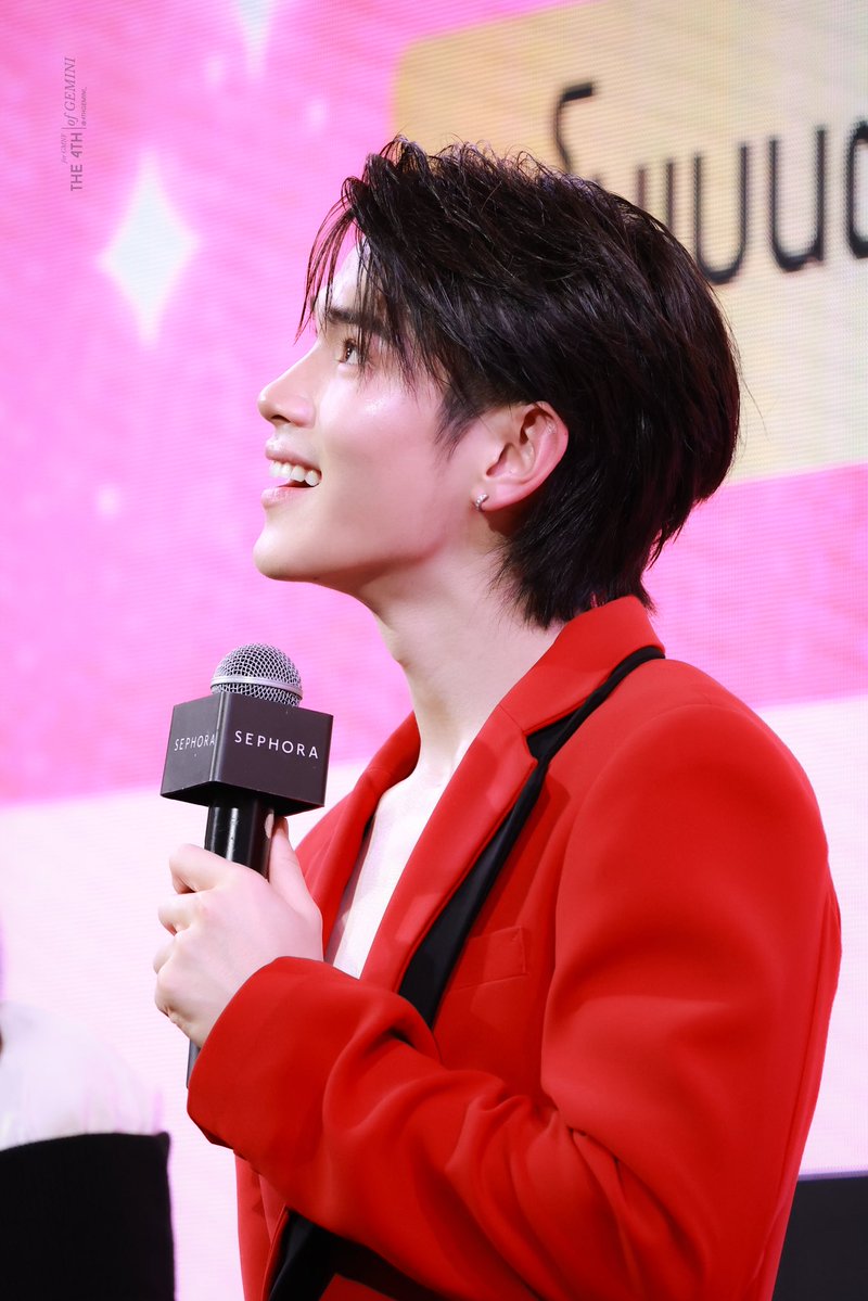 4thGemini_'s tweet photo. เป็นน้องแมวนินา 🥹✨

12 YEARS SEPHORA WITH FOURTH
#SEPHORAXFOURTH @tawattannn 
#โฟร์ทณัฐวรรธน์ #Fourthnattawat https://t.co/3CoSL8imHc