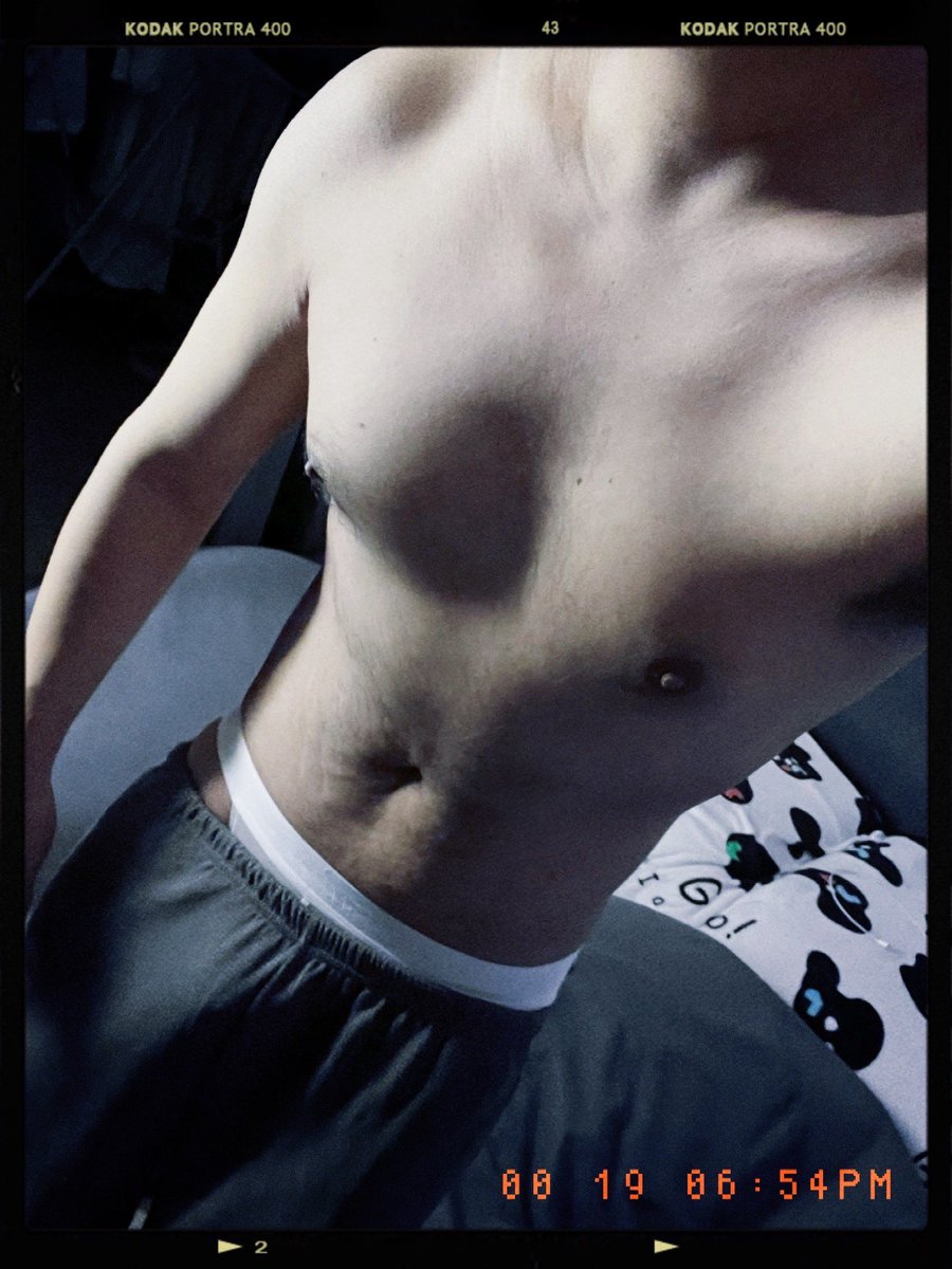 SM0S_ tweet picture
