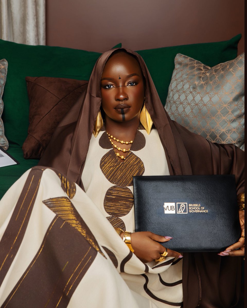 officialsaskay's tweet photo. Master of Arts (MA) in Global Security and Strategy 

Fun fact: I had a suit planned for this shoot, but my designer had an emergency and couldn’t get it ready in time.
Things took a different turn, and it got me thinking about how we’ve come to associate education with western clothing. 
There’s something beautiful about celebrating an academic milestone in a way that also reflects who we are and where we come from.