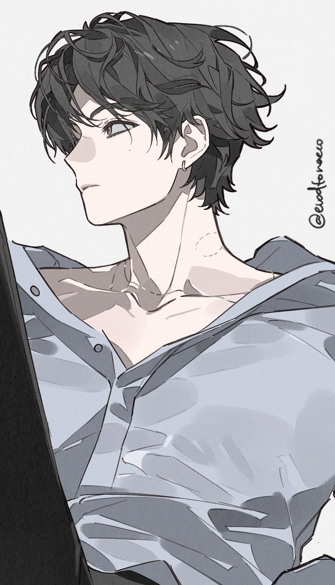 evodtonaec_o's tweet photo. bite https://t.co/XyPZtOGllC