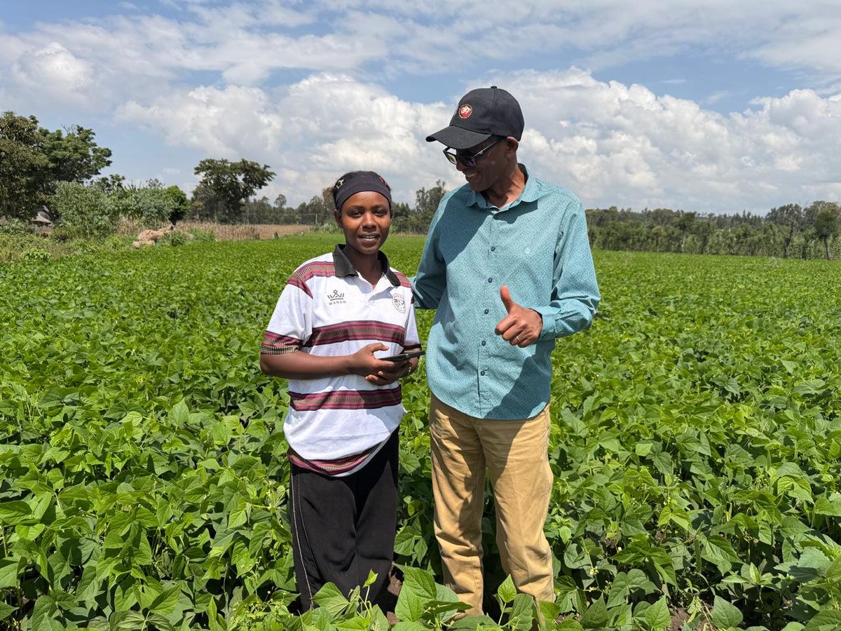 _PABRA's tweet photo. Our Director @JcRubyogo was impressed by how Ethiopia’s🇪🇹 bean value chain is thriving, powered by inspiring rural women entrepreneurs in Sidama, stronger research-market linkages &amp; robust processing, thanks to #BRAINSProject by @BiovIntCIAT_eng &amp; @icipe, supported by @CanadaDev https://t.co/xlPfjREL6c