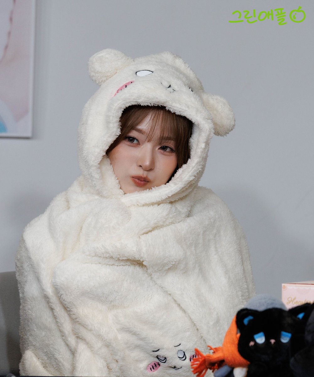 applechaeng tweet picture