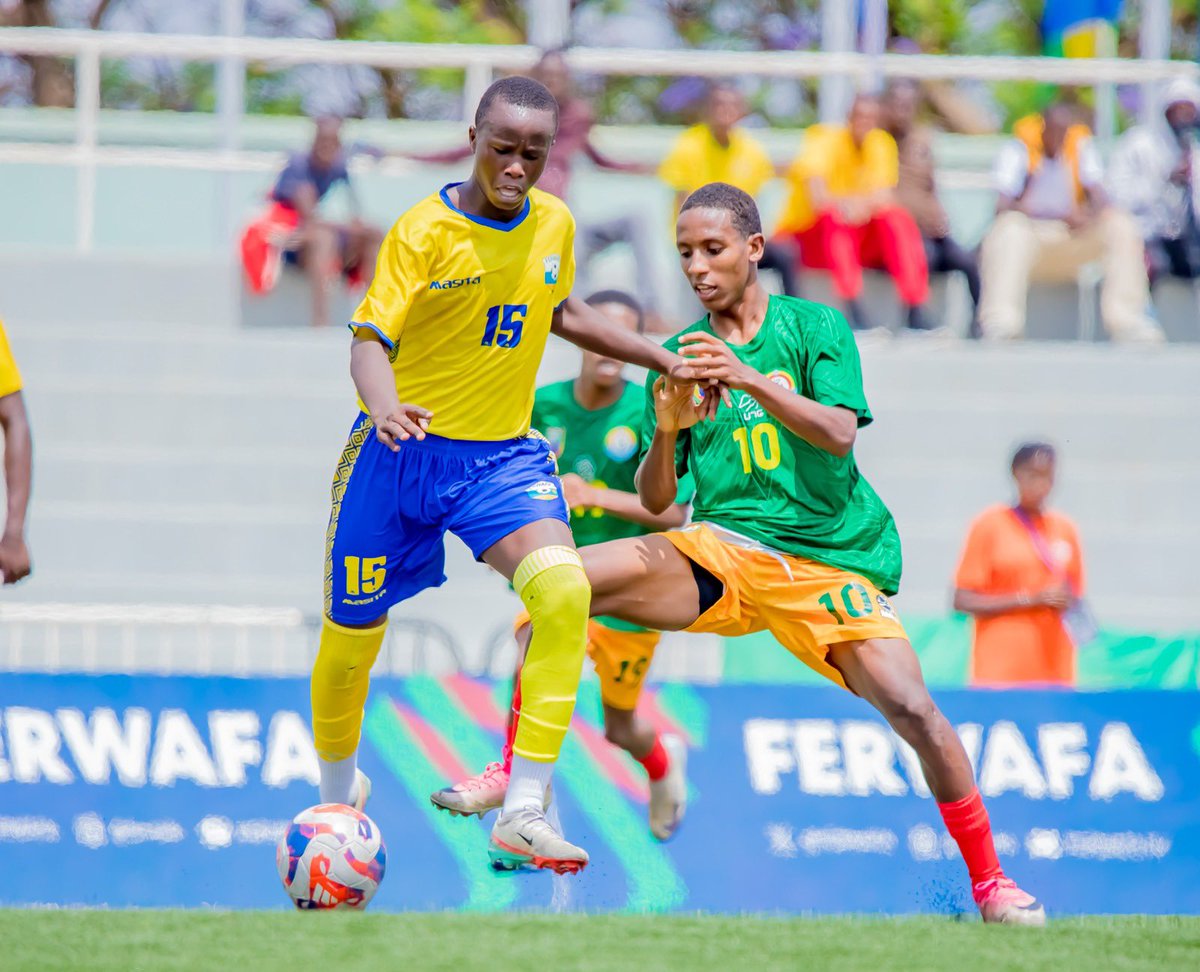 Tv5Rwanda's tweet photo. AMAKURU MASHYA:
Ikipe y'igihugu Amavubi u-17 yakatishije itike yo gukina  
2027 total energies CAF U-17 AFCON,

Nyuma yo gutsida  Ethopia ibitego 2-1  ibitego byatsinzwe na Shema Jayeden na Ndizeye  Isaac mughe igitego cya Ethiopia cyatsinzwe na Akrem JEMAL mumukino w'umwanya wa gatatu,ikaba isanze Uganda na Somalia zageze kumukino wanyuma 
#tv5news #tv5sports #tv5trendz #RoadToU17AFCON #CECAFAU17Qualifiers #Rwanda2026