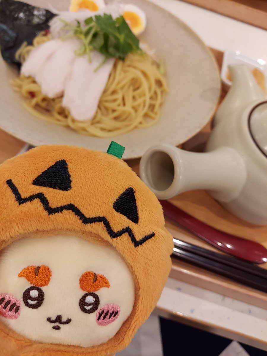 osushitabetane's tweet photo. 🎃 https://t.co/CA4z0YCJb8