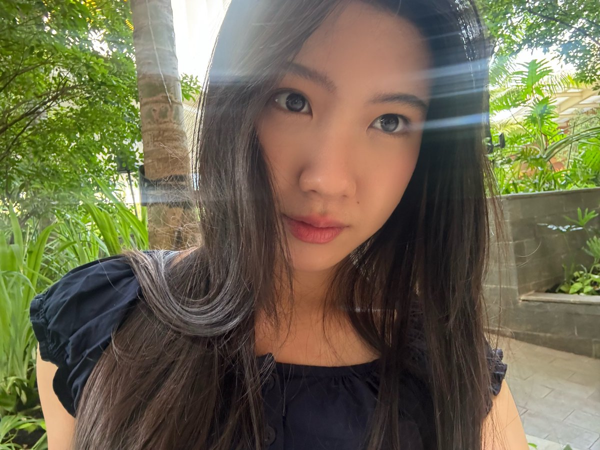JE_JemimaJKT48's tweet photo. #JemiMonday !!!!! https://t.co/1YlgeZSIpO