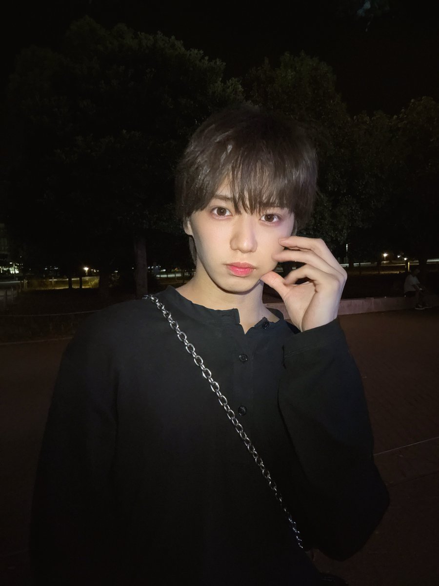 etoneige_ao's tweet photo. ツレサリタイ……🐺 https://t.co/3QIaaHX4jI