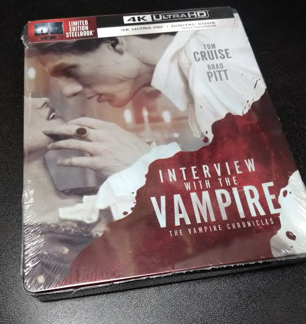fleur_eau's tweet photo. 『インタビュー・ウィズ・ヴァンパイア』UHDスチールブックが米国より届いた…けど、ちょい凹み。💦 https://t.co/Cyl7fAJm9D