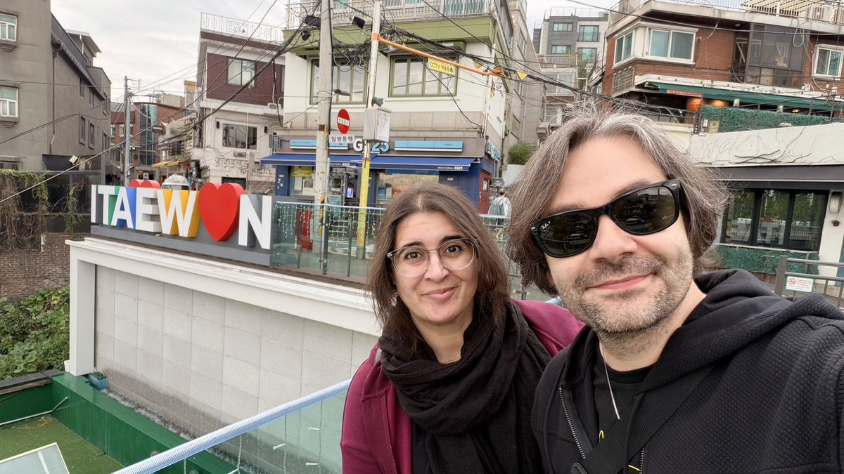 CapsLockKeyon's tweet photo. Final day in Korea, finished off with touristy K-Drama spots, Gangnam, and a whole day of riding public transit and junk food. 

Farewell Seoul, I hope to be back soon! https://t.co/NkSvxsz1BS