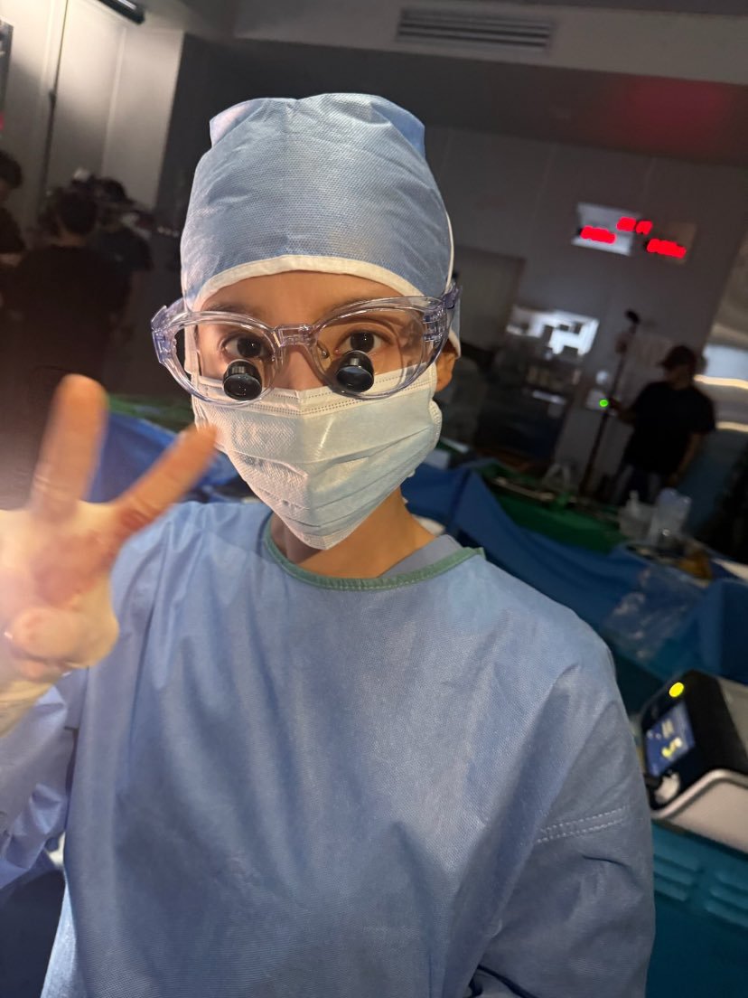 aleviabee's tweet photo. happy birthday geewonii!!
hope all your birthday whises
and dreams come true :3
yOou have to stay happy pwetty <33

#34YearsWithKimJiwon #HappyJiwonDay https://t.co/MCbb1yfVei