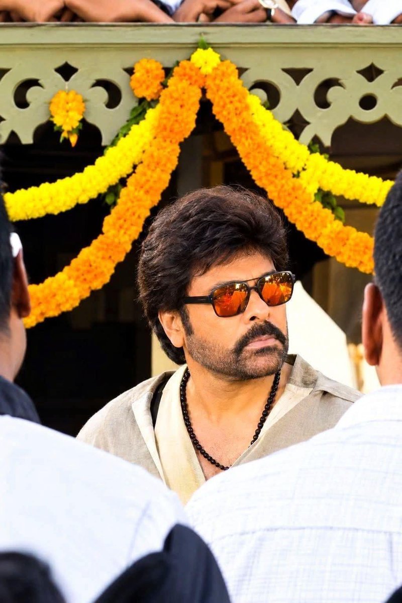 Sreenu_PK1's tweet photo. Our Auto Johnny Is Back @KChiruTweets ☺️💥🔥...

#KAAKA https://t.co/avK95wCmii
