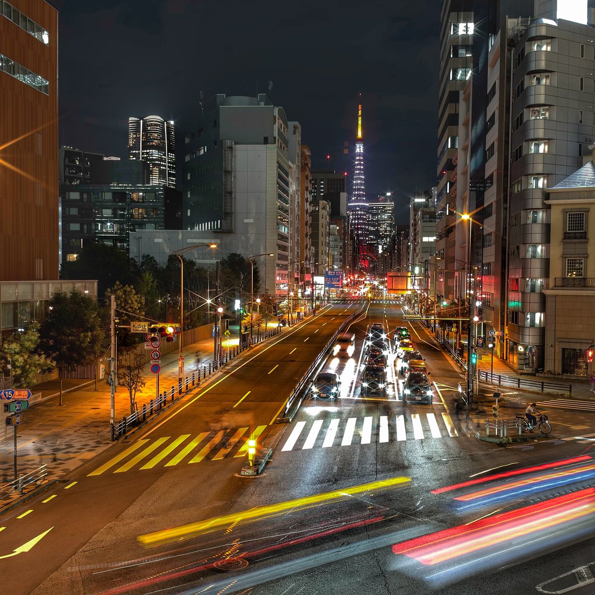 sumidamens's tweet photo. 札の辻 東京タワー https://t.co/biD5Z825hb