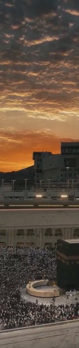 location_macca's tweet photo. غروب 🌅  🤳🏼 

#مكة  #المدينة  #جدة https://t.co/uAXYjIxRkT