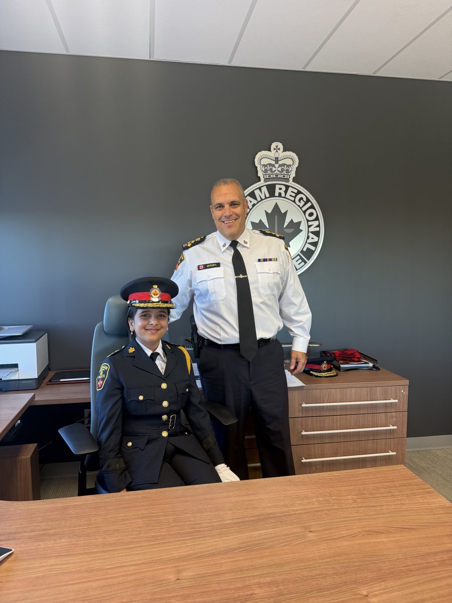 DRPS's tweet photo. There’s a new Chief in charge! 👮‍♀️🌟

Anayta Sehrawat from Bobby Orr Public School in Oshawa has officially been sworn in as DRPS Chief for a Day!

Selected from more than 100 Grade 5 students across Durham Region who entered our annual essay contest, Mini-Chief Sehrawat is ready to take on her new role after reciting her Oath alongside Chief Peter Moreira.

Join us as we follow along on her exciting day touring various DRPS units and meeting the members who help keep our communities safe.

Congratulations, Mini-Chief Sehrawat! 💙