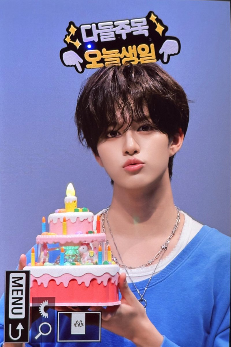 M_CHIKUNG's tweet photo. 261019 HAPPY TREU DAY 💗 preview

#가을의_포근함을_품은_테루
#CozyFallTeru

#테루 #TERU
#베이온 #VAYONN https://t.co/kGsfRiPFqK