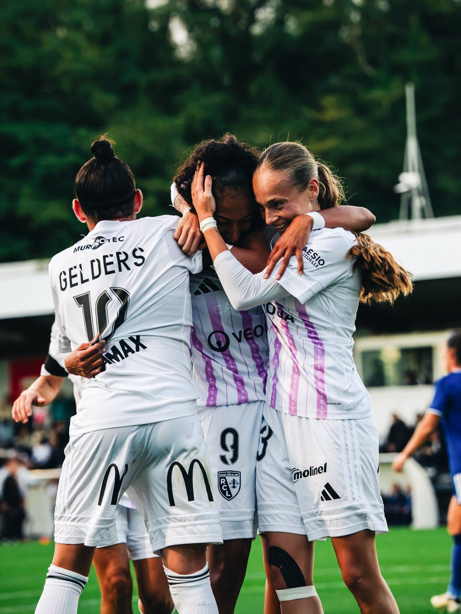 RCLensFeminin's tweet photo. ๐๐.๐๐.๐๐ I @ArkemaPL I ๐๐ I #RCLRCSA ๐๏ธ
#RCElles https://t.co/2hYnQ30lOf