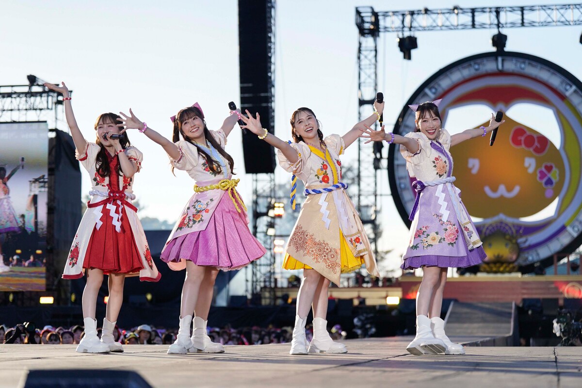 natalie_mu's tweet photo. ◤ライブレポート（写真24枚）◢
ももクロ、笑顔と幸せのミッション完遂！

10年ぶり「桃神祭」で
千葉県長生村にレガシーを残す
https://t.co/Iurvf0cGNI

#ももクロ #長生村桃神祭 https://t.co/XqaNugvmbo