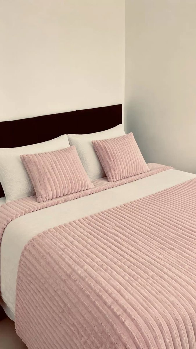 AwayDirt's tweet photo. Turn your space into a sanctuary with our lovely bedsheets and curtains in different colors and sizes.
Contact us today ☎️/whatsapp:09065548229
Shop address:Aleshinloye market Ibadan 
We deliver nationwide
All we need is your measurements💯 https://t.co/L7AnLO8EW1