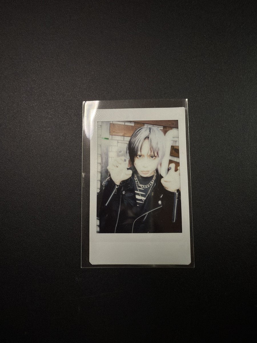 Torihiki499's tweet photo. お譲りします
0.1gの誤算 チェキ(9/2)

譲→河村さん 緑川さん
求→¥1000
※緑川さんは開場中物販にて購入しました

DM見落とし防止のため、いいねいただけると助かります。お気軽にお声掛けください。
都内手渡し 都内公演 郵送可
10/16 10/25

よろしくお願いします。 https://t.co/cwY8xXZ6RC