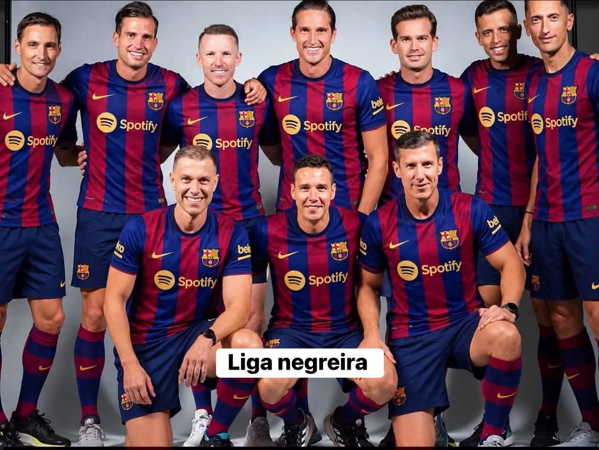vicens_pons's tweet photo. El verdadero equipo del VARsa.😒😒😒 https://t.co/W8NTovrNtx