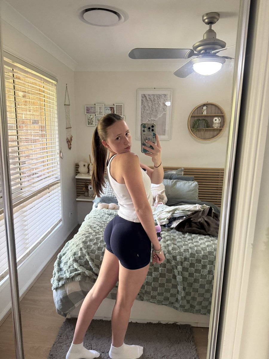 PetiteBustyFuel's tweet photo. Cuck submitted gorgeous fit pale slut 😵‍💫😍🤤 https://t.co/ytRqPy2NY6