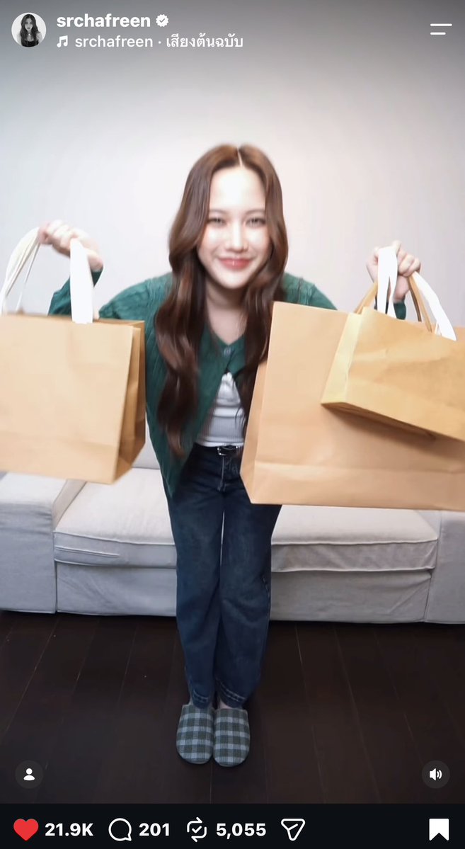BTFORFREENBECKY's tweet photo. Freen New Post

น้องฟรีนมาชวนไปนั่ง Grab Premium Car ไปกันจ๊ะทุกคน แต่อย่าลืมแวะเอนเกจให้น้องก่อนน้าาาา

https://t.co/XSnBPKmXd3

#GrabTH
#GrabPremiumCar
#srchafreen https://t.co/HI1aXperTo