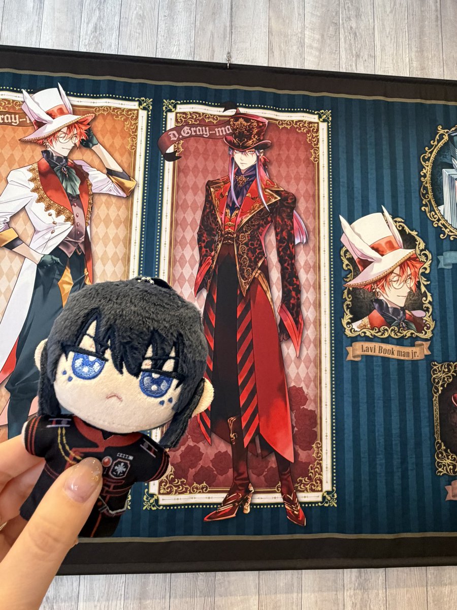 sakuharusno's tweet photo. D.Gray-manカフェ行ってきたー！
朝ごはん抜いて11時に行ったけど、メニュー確認してなくてガッツリ食べるもの無かった😂
コースター、クリアカードだけ自引き出来て良かった良かった☺️
年一でDグレカフェ行ってるけど、唯一のオタ友と推し活するのホント楽しい💖 https://t.co/Ut5UEvpcm4