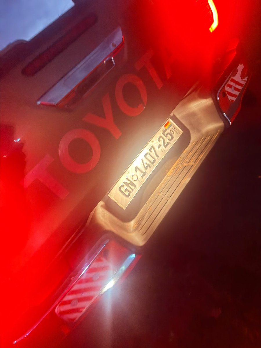 Simply_Holics's tweet photo. I am seeking assistance. My apartment was raided this morning by individuals disguised in military uniforms. They arrived in an additional van and took nearly all valuable items from each room. We were kidnapped and subsequently abandoned far away in Tema. They also confiscated . https://t.co/xuH5eCaClA