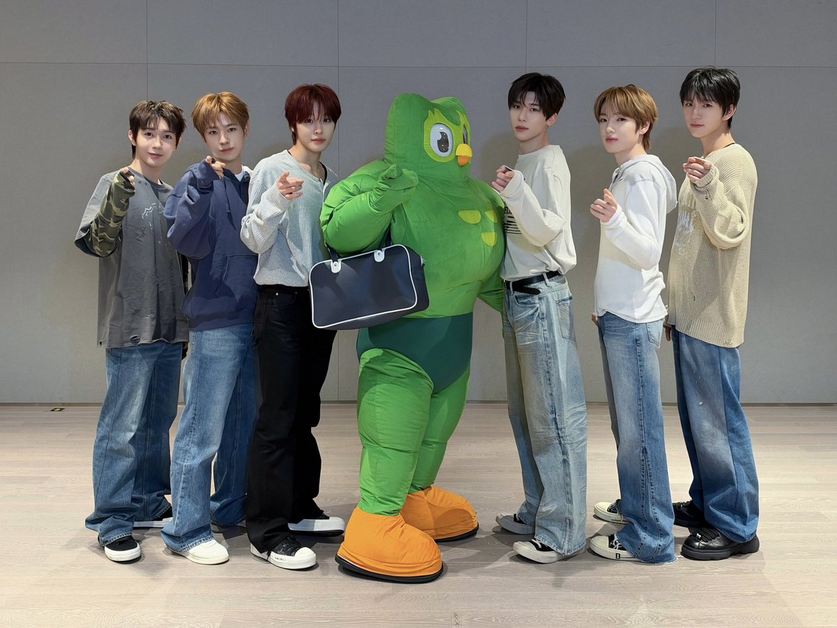 imr0343's tweet photo. NCT WISHの新アルバムは午後6時にリリースだからな。忘れんなよ..
@nctwish_official
#NCTWISH #ISPY #NCTWISH_ISPY https://t.co/WT98cmEC9H