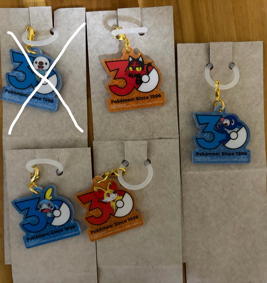 Shirose_0's tweet photo. 【交換】ポケチャーム Poké-Charm Poke-Charm ポケモン 30周年 ロゴ マスコット めじるし 

譲→ミジュマル、ニャビー、アシマリ、メッソン、フォッコ

求→ラティアス、ラティオス > ピカチュウ(当方複数提供可)

大阪市内手渡し > 郵送

DMにてID添付付き画像送信させていただきます。 https://t.co/mb7JzrLCOs
