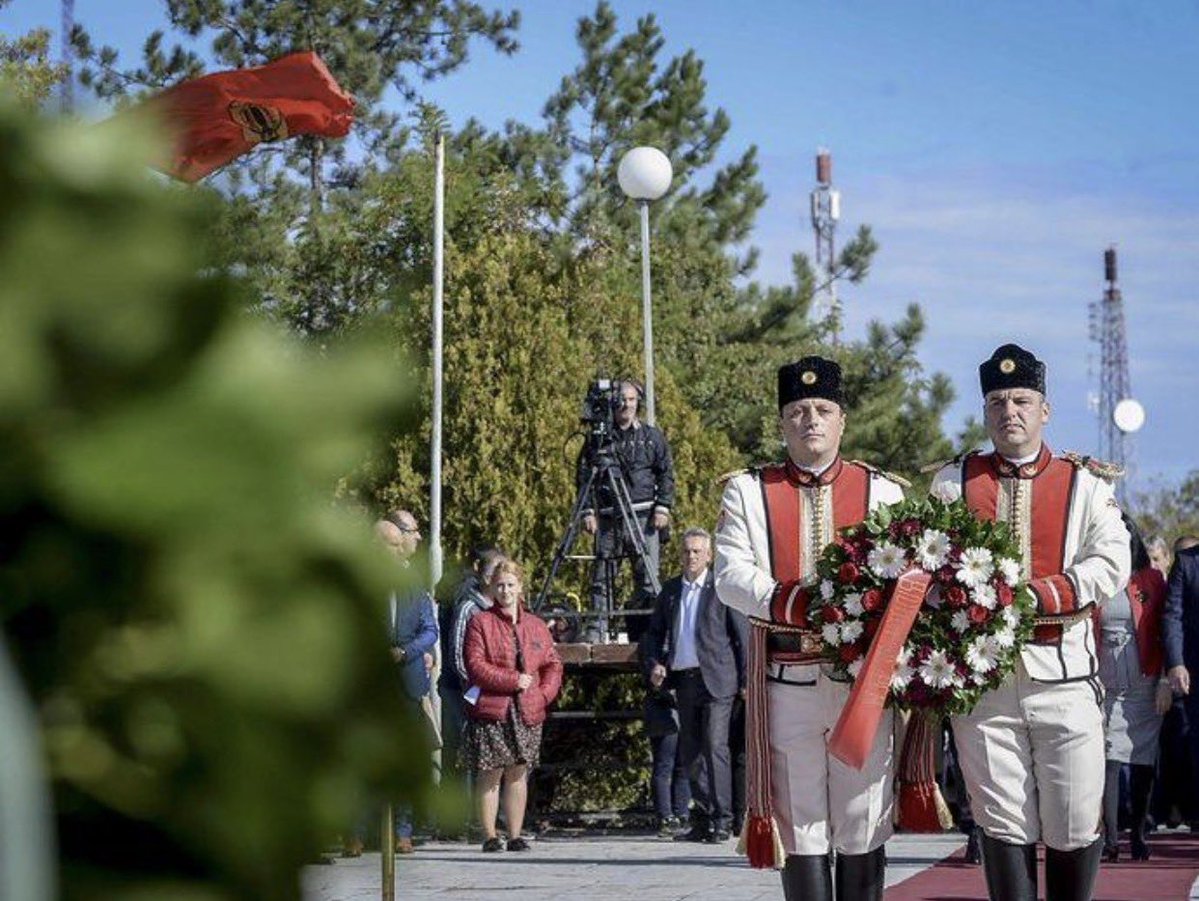 IvanPetar30's tweet photo. 85 години од 11 Октомври! 🇲🇰 Овој ден секогаш ќе нè потсетува колку е важна слободата и колку значи да си ја почитуваме историјата. ❤️

#11Октомври #Историја https://t.co/teLNbCBaiQ