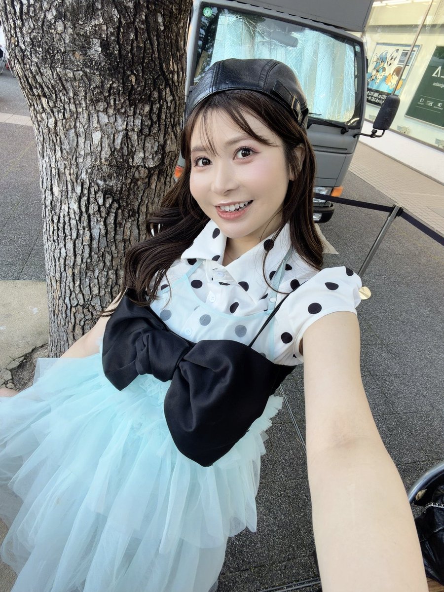 inamori_hisayo's tweet photo. 先月に引き続き川崎でのフリーライブ！
ふるさとの神奈川県でライブができる幸せを噛み締めながら出演させていただいてます🫧

三連休最終日駆け付けてくれた方や
たまたま通り掛かって聴いてくれた方も！
ありがとうございました🍀

次はライブハウスで会おうね❤️‍🔥
#ひぃまにあ #かわさきフェス広場 https://t.co/9SrMXADR9s