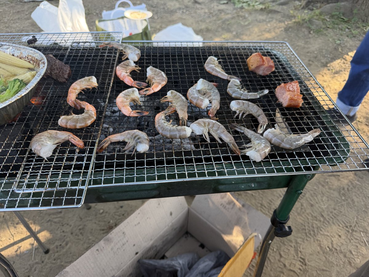 ReFuCafe's tweet photo. 最高のBBQ日和◎ https://t.co/3cSwF2k5zv