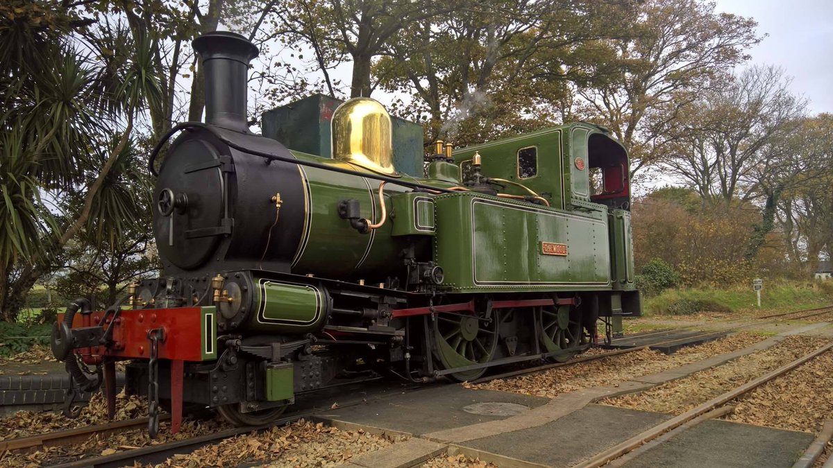 castletown_imr's tweet photo. No.10 ๐.๐. ๐๐ฐ๐ฐ๐ฅ of 1905 taking water while on ๐๐ฐ๐ฑ-๐๐ถ-๐๐ข๐ข ghost train duty back at the end of October a decade ago #iomrailway #heritage #steam #nostalgia #greatphoto #Castletown #IsleofMan #GHWood #BeyerPeacock #locomotive #IMR #HopTuNaa #ghost #spooky #supernatural https://t.co/Dpn8Sg3fkX