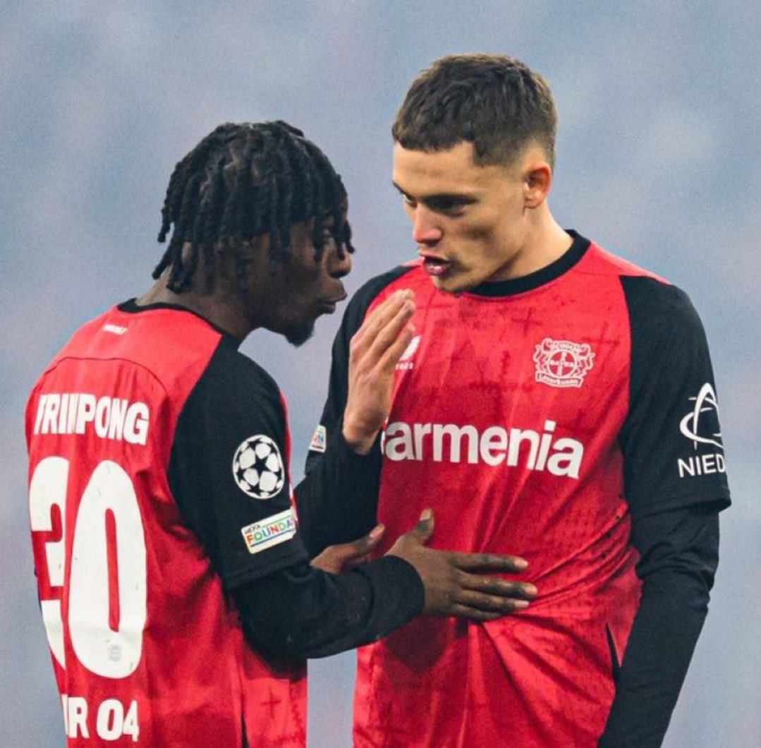 ayokunle_429's tweet photo. Florian Wirtz, the first no 10 in the history of football that can’t complete simple 5 yard pass. Struggles to complete even the basics of his work.

Jeremie Frimpong is no good at anything.

Bayer Leverkusen has fleeced us and they will answer for it on the day of judgement! https://t.co/UqxEPReEXc