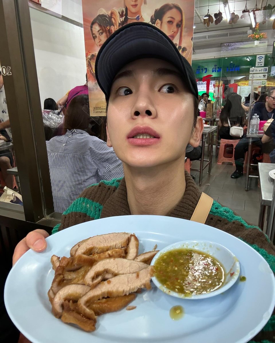 KEYbumlove_0923's tweet photo. 볼캡셀카 안 잊어주셔서 넘 감사하시다 증말로 https://t.co/25upn15bfG