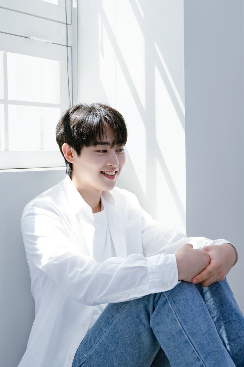 L_2e_'s tweet photo. 요거 두장 진짜 코양이 같애 아ㅠㅠㅜㅜㅜㅜㅜㅜㅠㅠ https://t.co/JJCU8c9fC0
