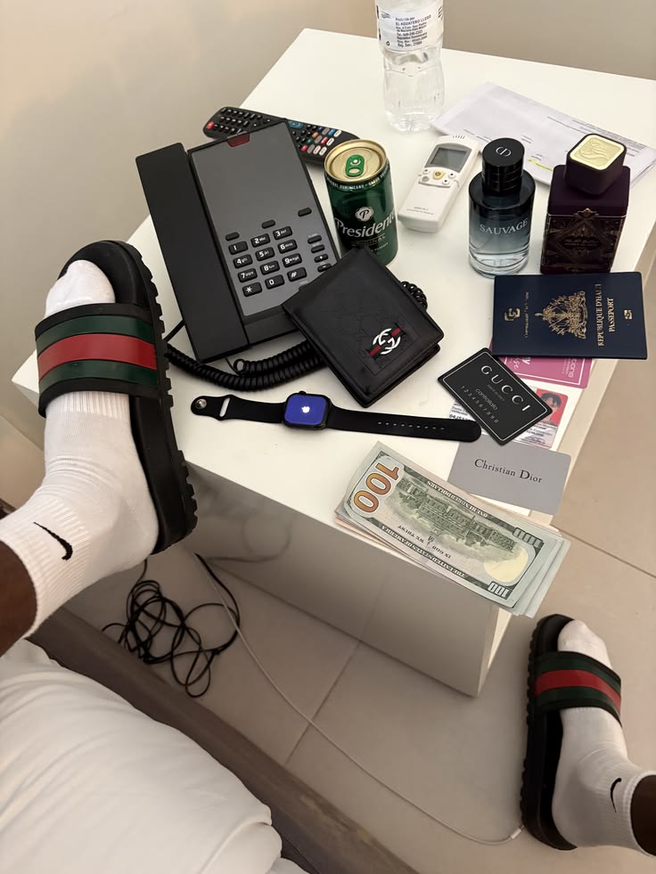 PathOf_Legacy's tweet photo. financial freedom is more attractive than designer logos. https://t.co/yir1Hqbqy5