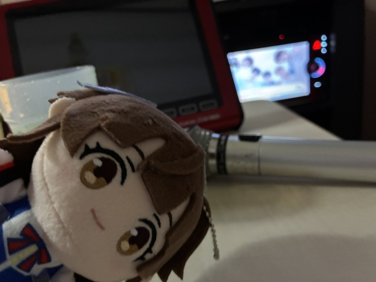 b3us2's tweet photo. 今日は家に引き篭もると言ったな…
あ れ は 嘘 だ

(P.S.お掃除は終わりました^^) https://t.co/XlWcSCZ4Ce