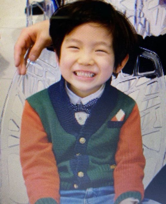 lifesbetterwjju's tweet photo. baby juhoon makes me wanna wrap him in the softest blanket and protect him from every bad thing in this world 🥹 https://t.co/t8eh3de4hX
