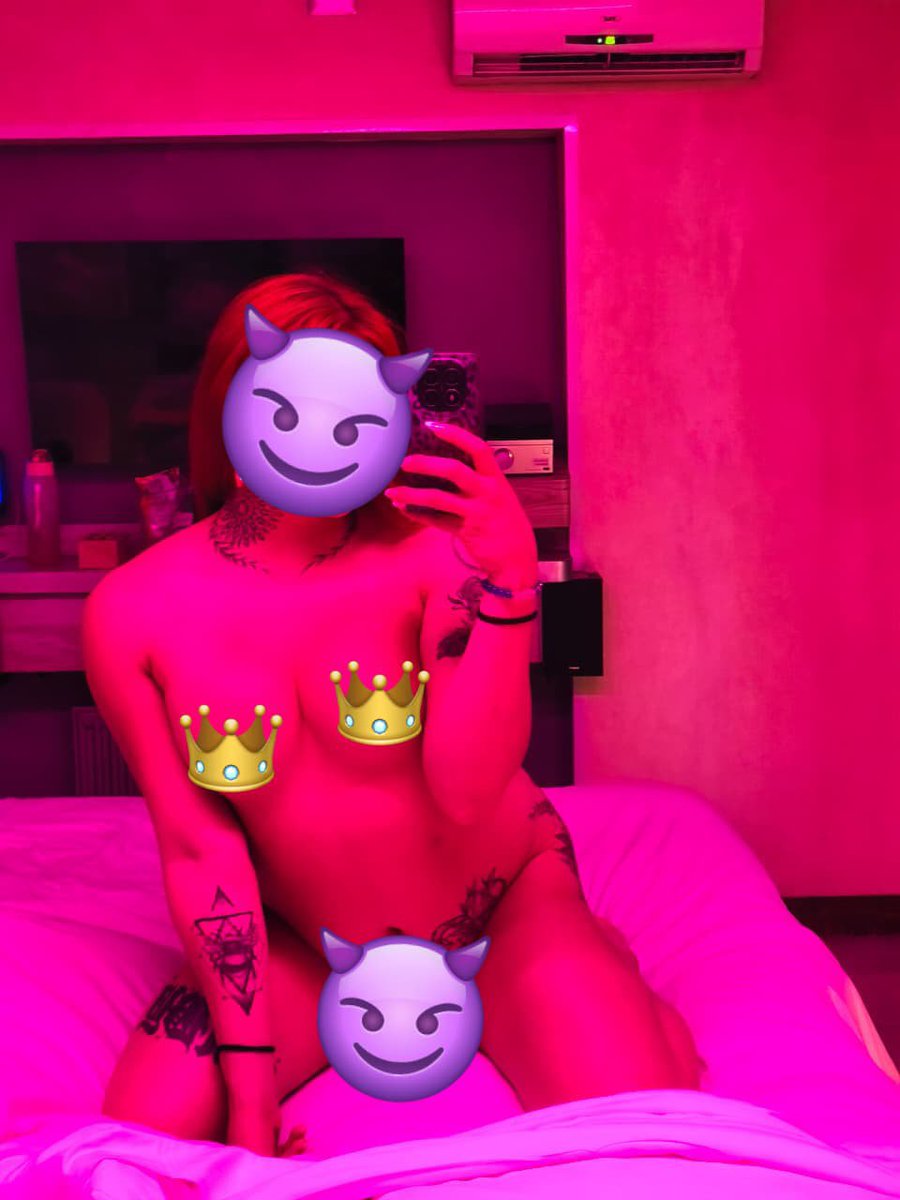 Alexxxitafit's tweet photo. https://t.co/xjbf56J5Md
#trans #shemale #tranny #tgirl #transgirl #ladyboy https://t.co/HLoJBADkSL