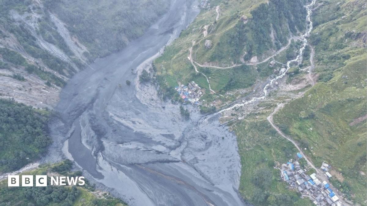 chadriyo's tweet photo. 🌊 Flash flood tears through Nepal's Budhi Gandaki after a landslide dam burst. Bridges washed out, Nepali Army choppers rescued ~95 people, several still missing.

Brutal. #Nepal #BreakingNews https://t.co/ibC1FLrDqd