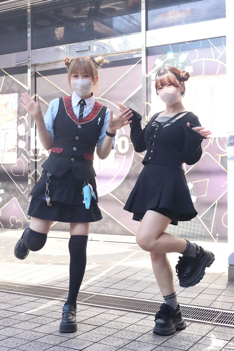 yukio0428's tweet photo. 2026.10.10
れんげ☁️ちゃん まゆ🍎ちゃんのツーショット📷
撮らせてもらいました🥰
ありがとうございました🤗

#れんげ #まゆ #AQUAH2O
@LostPrincesMM @THREE_STAR33 https://t.co/zvSRv2VdAE