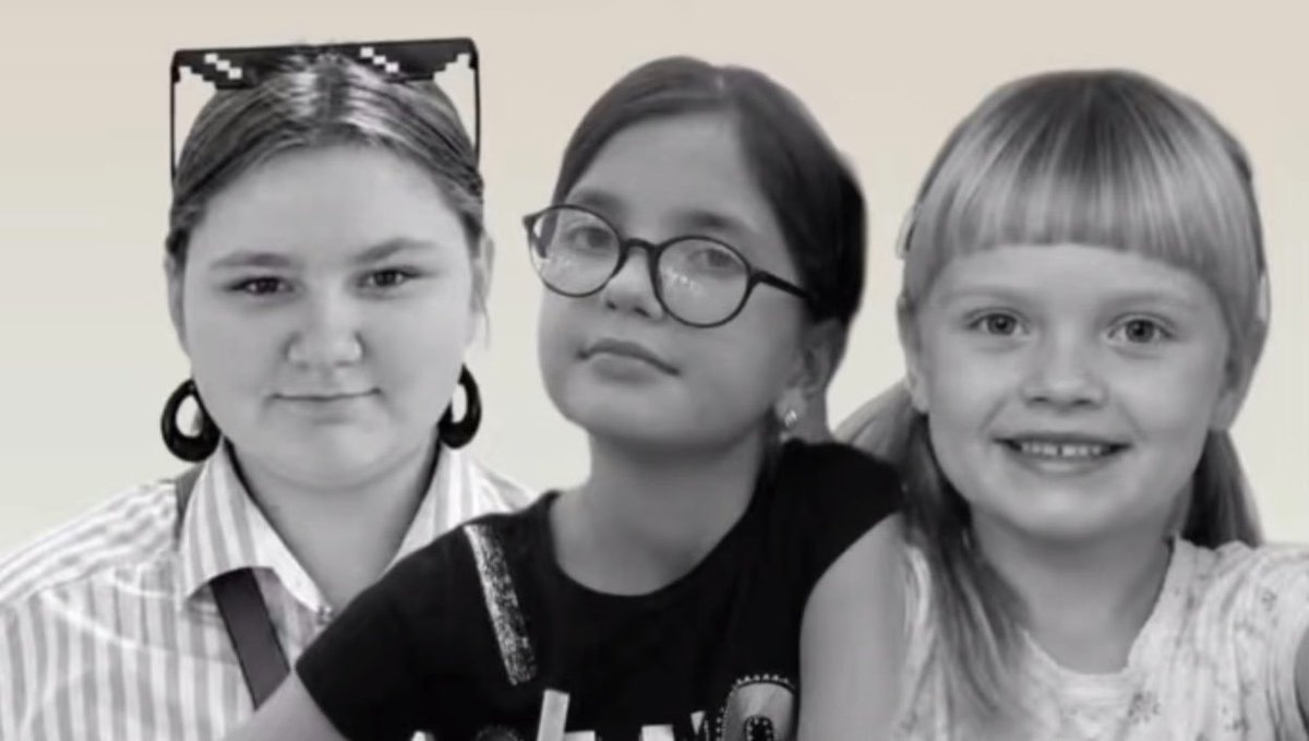 JayinKyiv's tweet photo. Murdered by Russians, yesterday in Zaporizhzhia.

Polina, 16
Lisa, 13
Anna, 6

Putin's global terror binge, now protected by the US. https://t.co/a2z0USuFKk