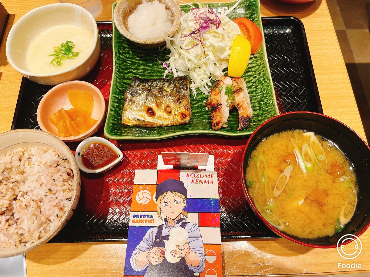 SixaxiZ's tweet photo. 大戸屋とハイキューのコラボメニュー食べてる
さすが研磨きゅんだ
バランスがいい https://t.co/Jt2QsIWq8q