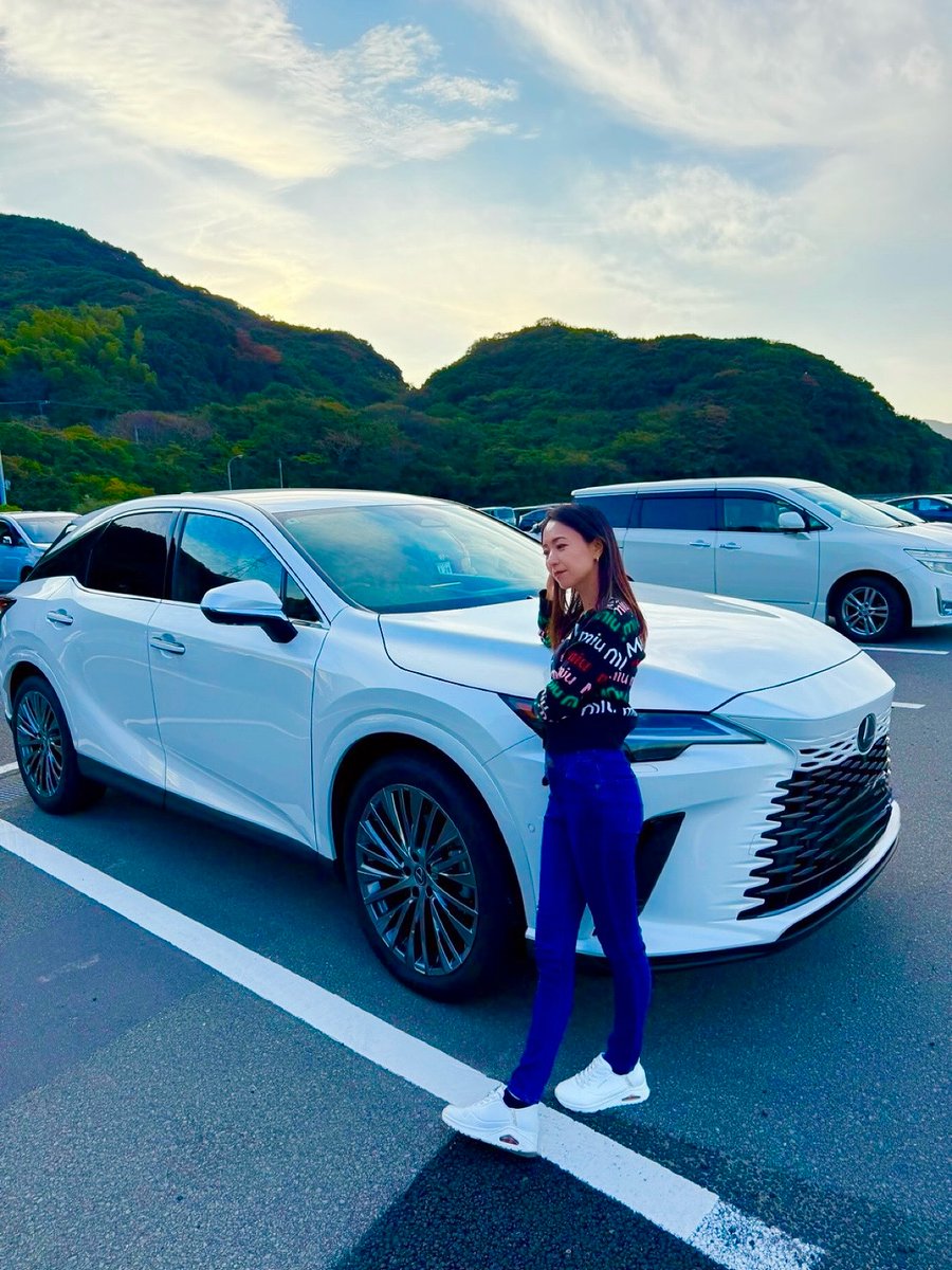 legoyukky's tweet photo. 美しい景色に出会うと、つい足を止めて眺めてしまいます。
そうすると気分が晴れやかになります。皆さんはどこへ遊びに行くのがお好きですか？😂 https://t.co/0xKPc3QlZo