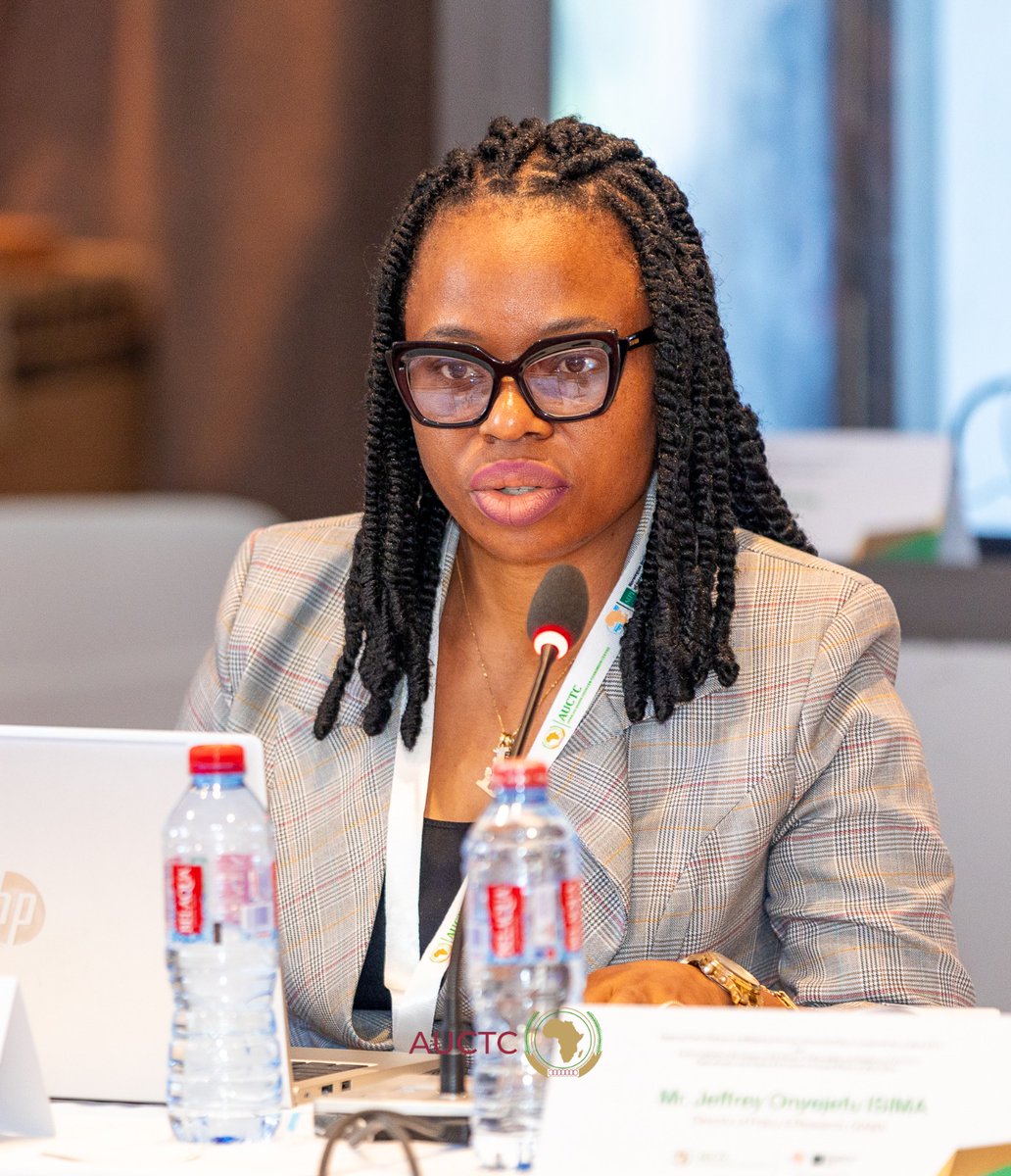 T4PAfrica's tweet photo. Most importantly, participants identified practical ways to strengthen prevention, detection, and cross-border cooperation in countering terrorism financing in West Africa. @DrATchie @karishmad @DawitYK @CedricdeConing #TfP30PeaceInAction https://t.co/DmfOti4UE6