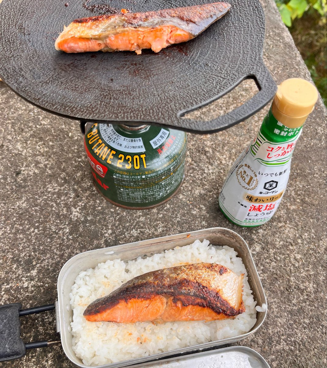 ken_cbr600's tweet photo. 昨日のカメラロールを見ながらひとりで酎ハイ飲んでる。二日間走りまくってめちゃくちゃ疲れてもう当分いいやと思ったけどもう走りたくなる中毒。バイクは麻薬。 https://t.co/Cy6y4fDbl2