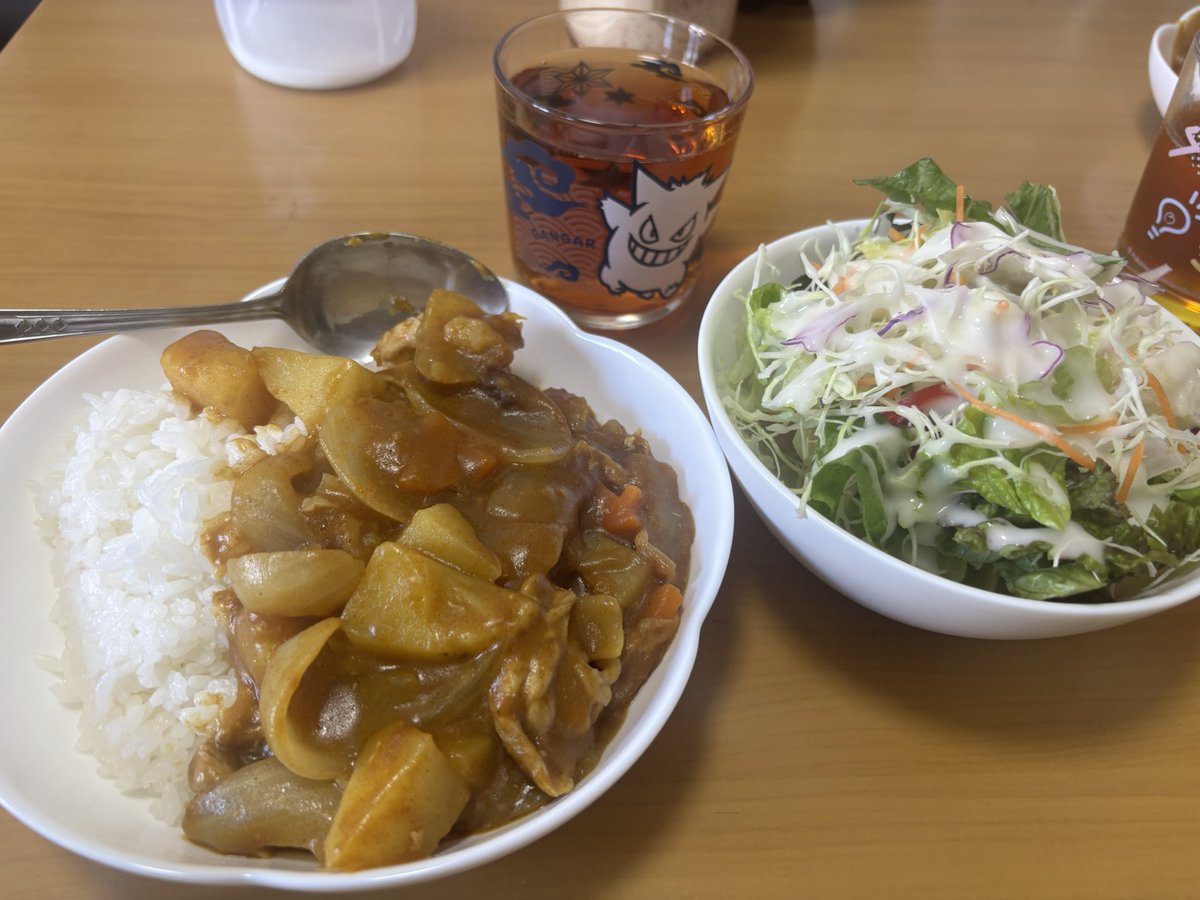 Jonouchi_sanda's tweet photo. たぶ宅でカレーを沢山ご馳走になった！ありがとー！！ https://t.co/HVA1j7o7Sg