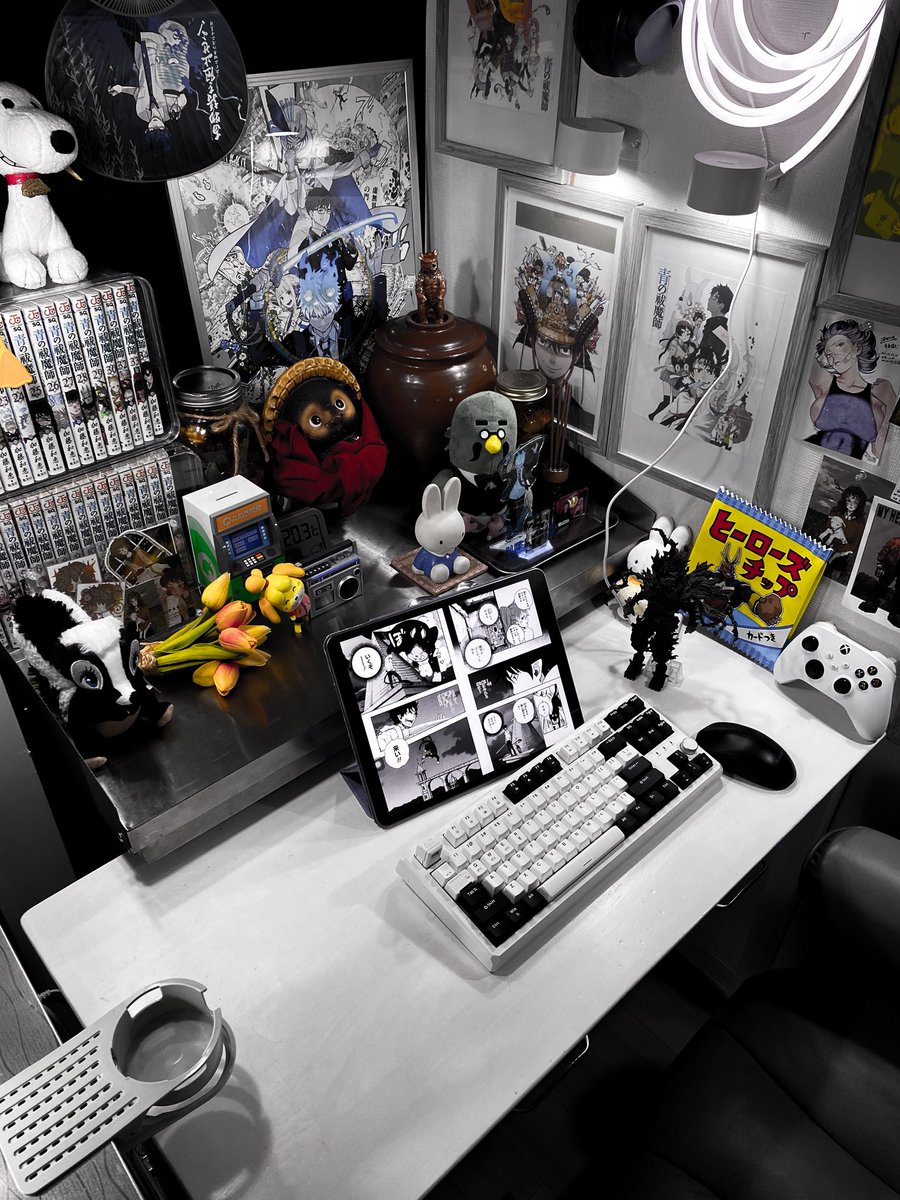 memeii2mememe's tweet photo. 今日の夜模様替えしたお部屋
投稿します٩( ᐛ )و
40分くらい掛かった✌︎('ω'✌︎ )
#日常垢 #desksetup https://t.co/K6UqROfbDU