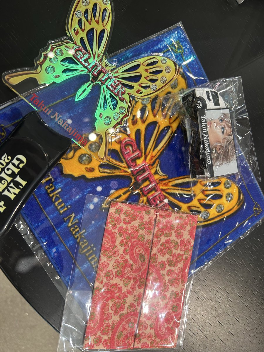 up193's tweet photo. あがります♪
こんなに大きな会場で見られる喜び🥹
#中島卓偉 https://t.co/CPhU6XDJkO